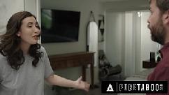 Puro tabú casey calvert acepta la oferta sexual de un desconocido con un pene grande para curar la depresión posparto